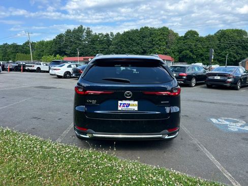 Used 2024 MAZDA CX-90 Plug-In Hybrid w/ Premium Plus AWD/4WD image 6