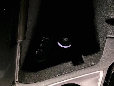Used 2020 Dodge Challenger R/T RWD image 31
