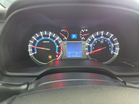 Used 2014 Toyota 4Runner Limited AWD/4WD image 37