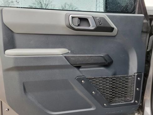 Used 2023 Ford Bronco Big Bend w/ Sasquatch Package image 14