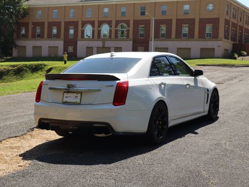 Used 2016 Cadillac CTS V w/ Carbon Fiber Package RWD image 7