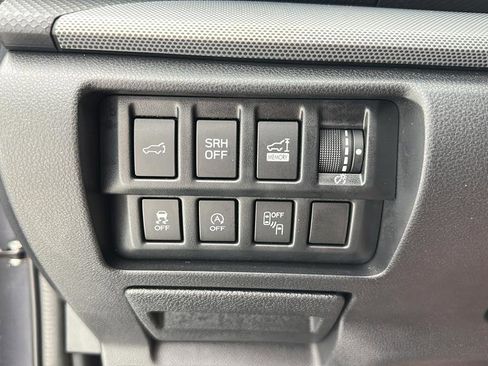 Used 2020 Subaru Forester Limited w/ Popular Package #3 AWD/4WD image 25