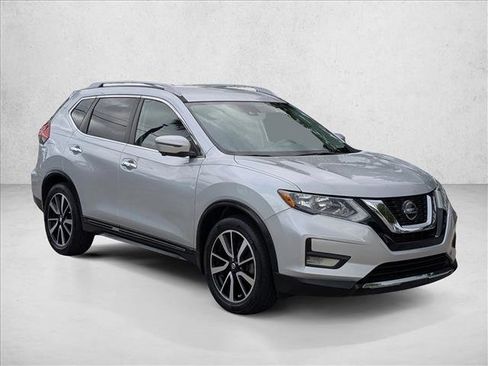 Used 2020 Nissan Rogue SL FWD image 3