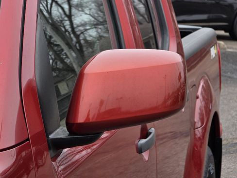 Used 2018 Nissan Frontier PRO-4X image 42