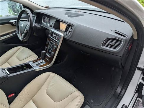 Used 2012 Volvo S60 T6 AWD/4WD image 13