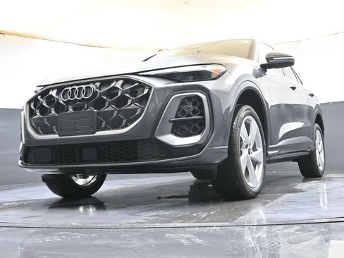 New 2025 Audi Q5 Premium Plus image 34