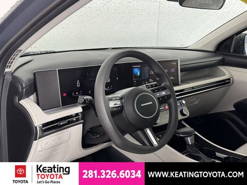 Used 2025 Hyundai Tucson SEL FWD image 13