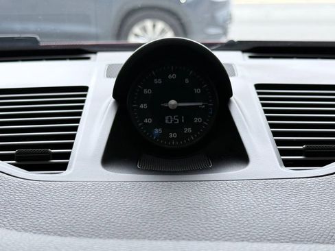 Used 2020 Porsche 911 Carrera image 32