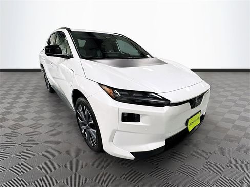 New 2026 Subaru Solterra Limited XT image 3