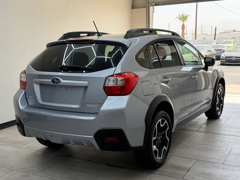 Used 2016 Subaru Crosstrek 2.0i Premium AWD/4WD image 9