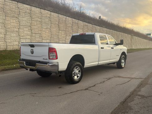 Used 2022 RAM 2500 Tradesman w/ Chrome Appearance Group image 4