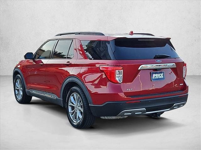 Used 2020 Ford Explorer XLT w/ Equipment Group 202A RWD image 8