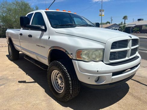 Used 2004 Dodge Ram 2500 Truck SLT w/ Sport Appearance Group AWD/4WD image 4