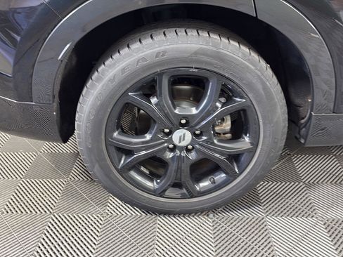 Used 2024 Dodge Hornet R/T Plus w/ R/T Blacktop Package AWD/4WD image 13