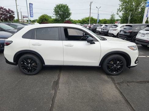 New 2026 Honda HR-V Sport image 7