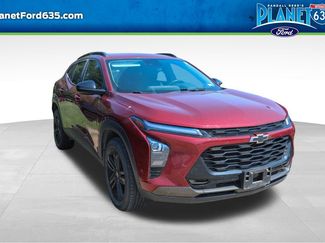 Used 2024 Chevrolet Trax ACTIV w/ Driver Confidence Package image 1