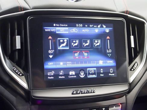 Used 2018 Maserati Ghibli S Q4 image 21