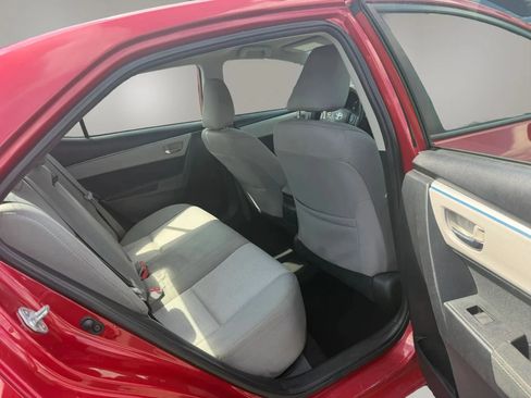 Used 2015 Toyota Corolla LE FWD image 28