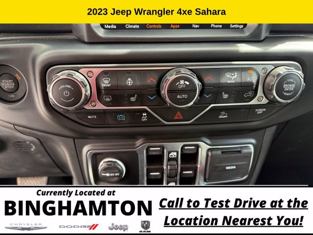 Used 2023 Jeep Wrangler Unlimited Sahara w/ Dual Top Group AWD/4WD image 19