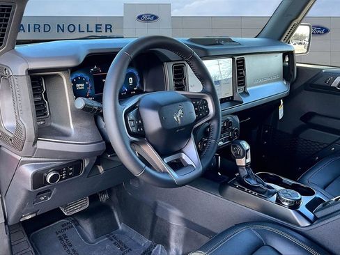 New 2025 Ford Bronco Big Bend image 8