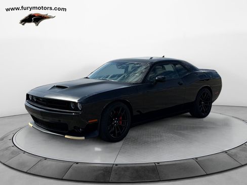 Used 2022 Dodge Challenger R/T w/ T/A Package RWD image 7