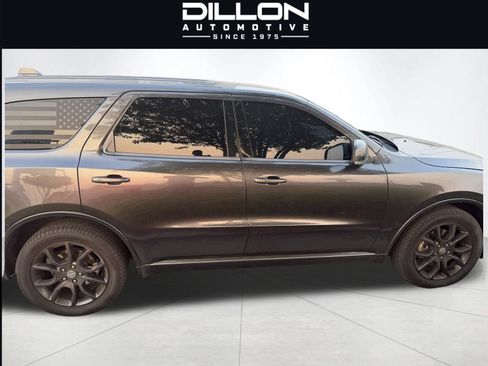 Used 2015 Dodge Durango R/T w/ Technology Group AWD/4WD image 2