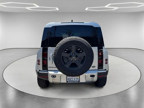 Used 2023 Land Rover Defender 110 S image 6