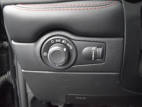 Used 2024 Dodge Durango R/T AWD/4WD image 14