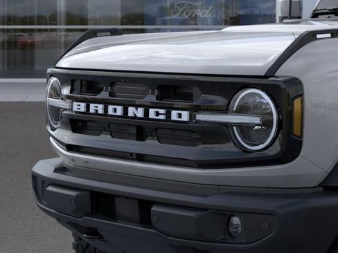 New 2026 Ford Bronco Outer Banks w/ Sasquatch Package AWD/4WD image 52