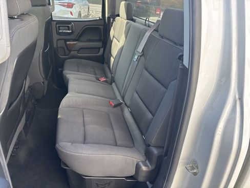 Used 2015 GMC Sierra 1500 SLE w/ SLE Value Package image 11