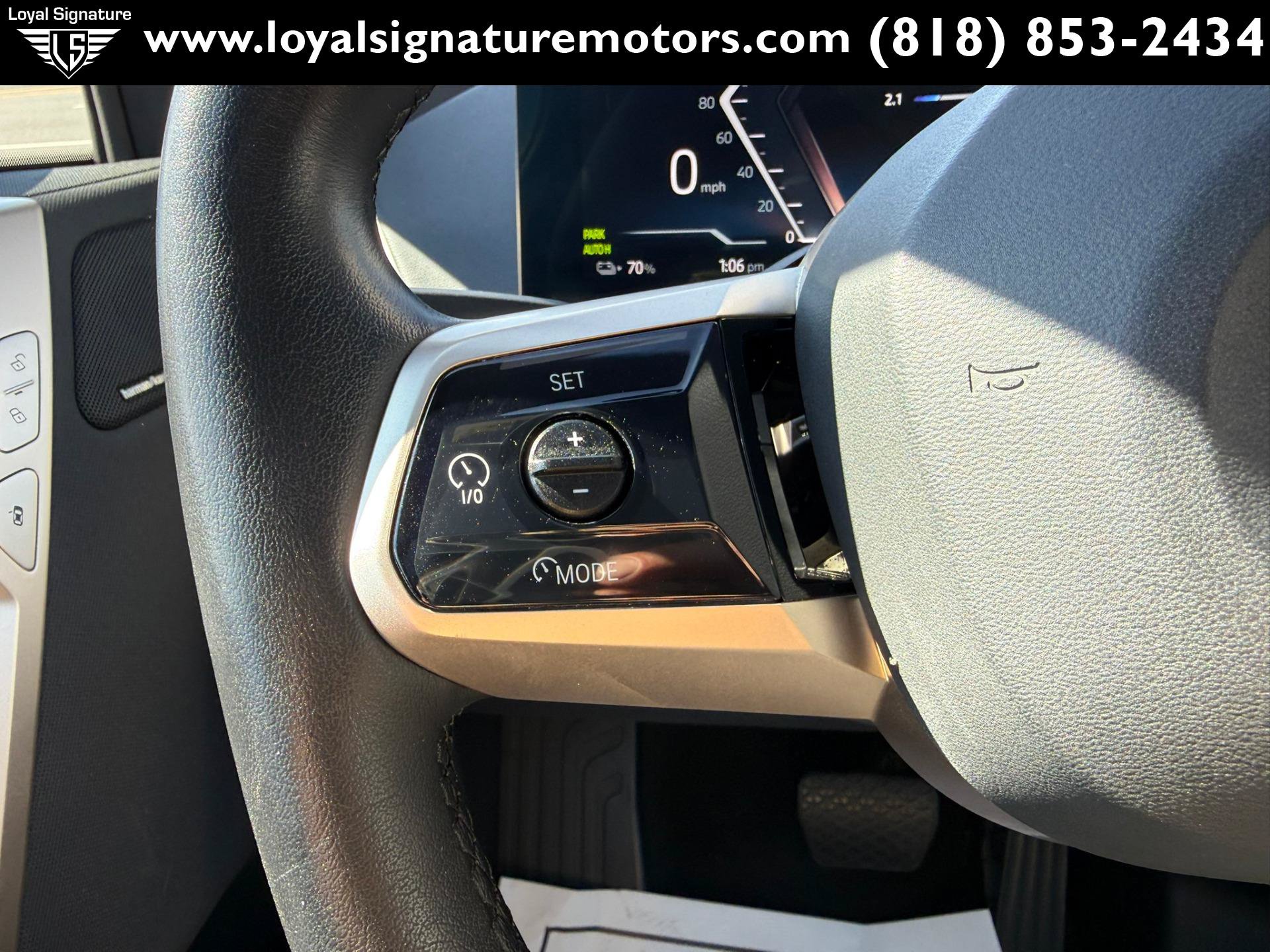 Used 2024 BMW iX xDrive50 w/ Sport Package AWD/4WD image 29