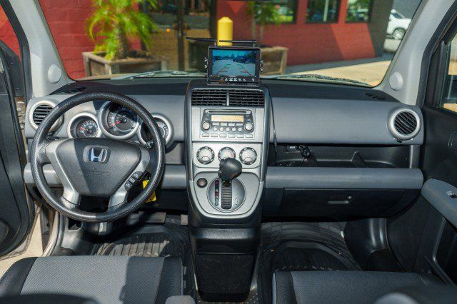 Used 2004 Honda Element EX image 16