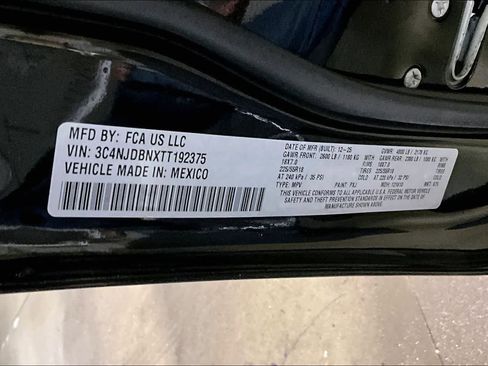 New 2026 Jeep Compass Latitude image 21