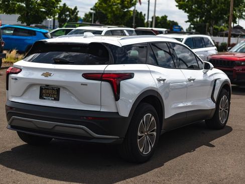 Used 2024 Chevrolet Blazer EV LT AWD/4WD image 7