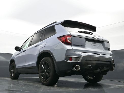 Used 2025 Honda Passport Black Edition image 22