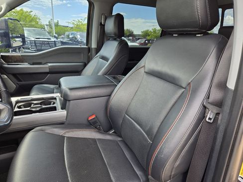 Used 2023 Ford F450 Lariat w/ Lariat Ultimate Package AWD/4WD image 2