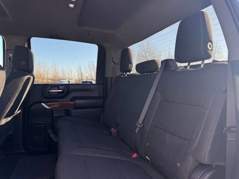 Used 2023 Chevrolet Silverado 2500 LT w/ Convenience Package image 27