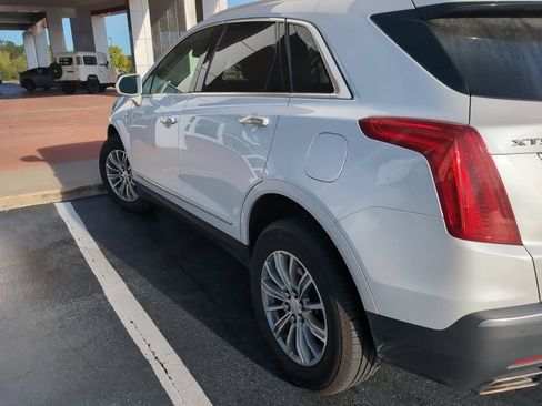 Used 2019 Cadillac XT5 Luxury FWD image 4