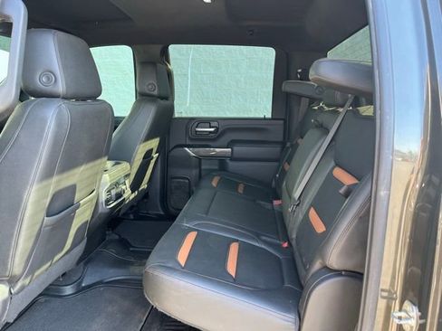 Used 2022 GMC Sierra 2500 AT4 w/ Gooseneck/5TH Wheel Package image 5