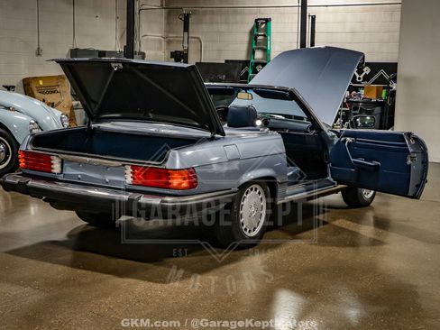 Used 1986 Mercedes-Benz 560 SL image 86