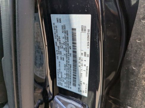 Used 2018 Ford Escape Titanium AWD/4WD image 40