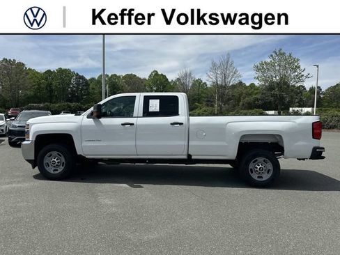 Used 2019 Chevrolet Silverado 2500 W/T w/ WT Convenience Package RWD image 2