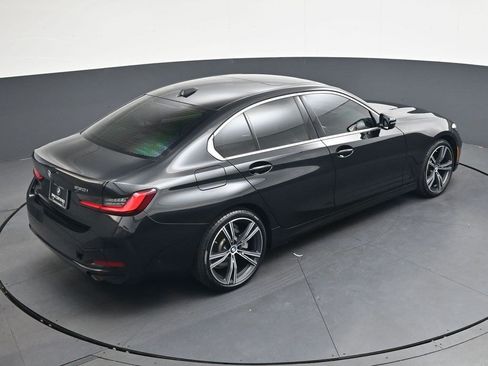 Used 2024 BMW 330i Sedan w/ Convenience Package RWD image 20