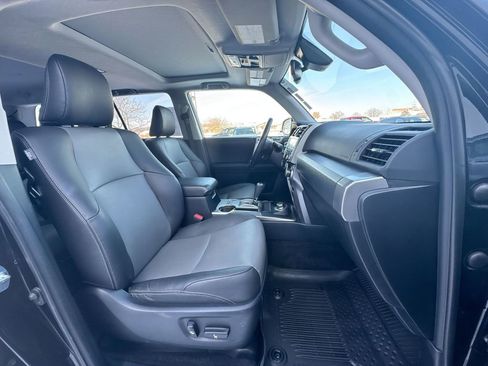 Used 2024 Toyota 4Runner SR5 Premium image 28