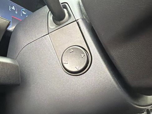 Used 2026 Ford F450 Platinum w/ FX4 Off-Road Package image 31