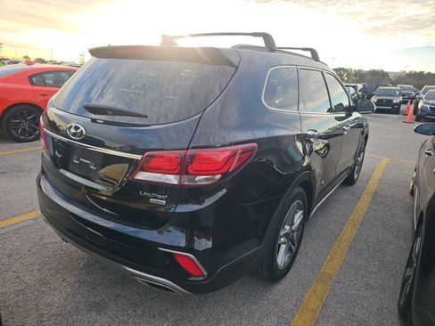 Used 2017 Hyundai Santa Fe Limited image 6