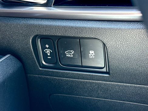 Certified 2025 Kia Sorento X-Line EX AWD/4WD image 33
