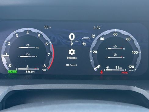 Used 2025 Toyota 4Runner Trailhunter image 25