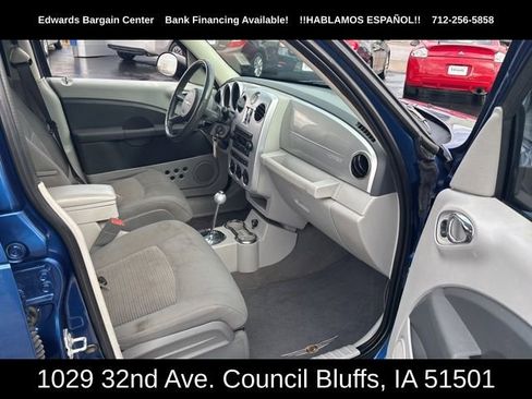 Used 2010 Chrysler PT Cruiser Classic w/ Convenience Group image 10