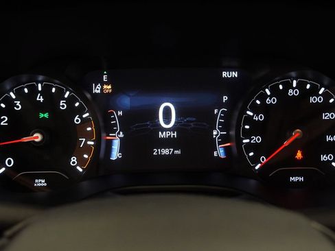 Used 2023 Jeep Compass Latitude w/ Convenience Group AWD/4WD image 16